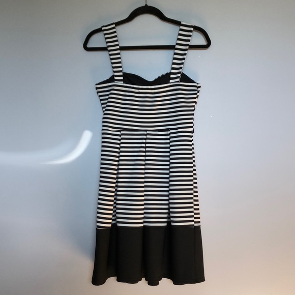 Black and White Stripe Pleated Mini Dress - Picture 2 of 2